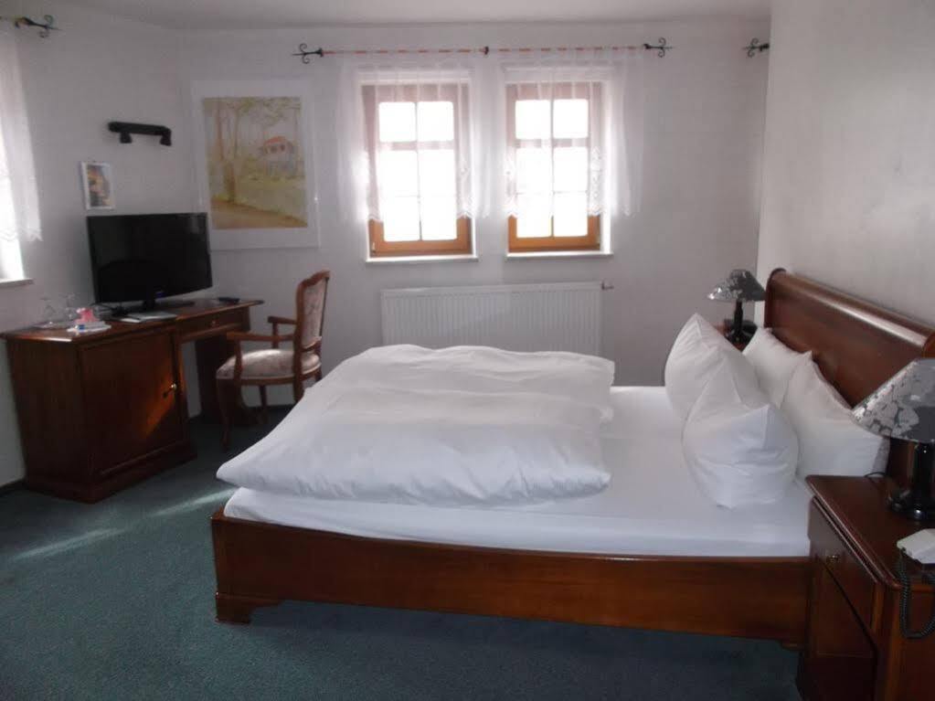 Hotel Garni Zum Stadttor Kahla  Kültér fotó